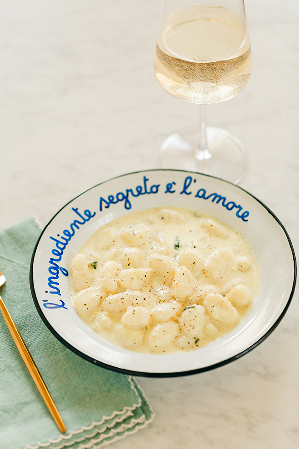 Creamy White Wine Gnocchi, Gnocchi, Italian Cooking, Weeknight dinner, kid approved meals, cooking at home, Sun and Salt Wellness