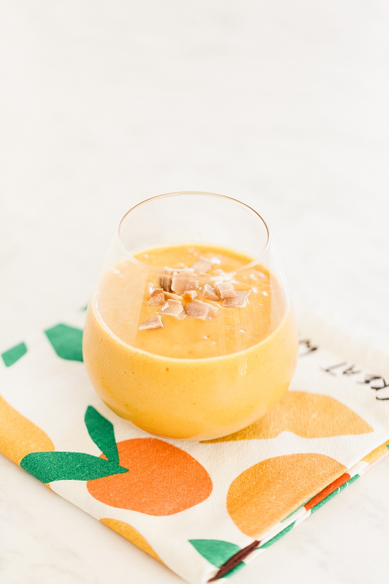 Mango and Turmeric Smoothie, smoothies, breakfast, gut healthy, nutrition, clean eating, food blogger, Sun and Salt Wellness