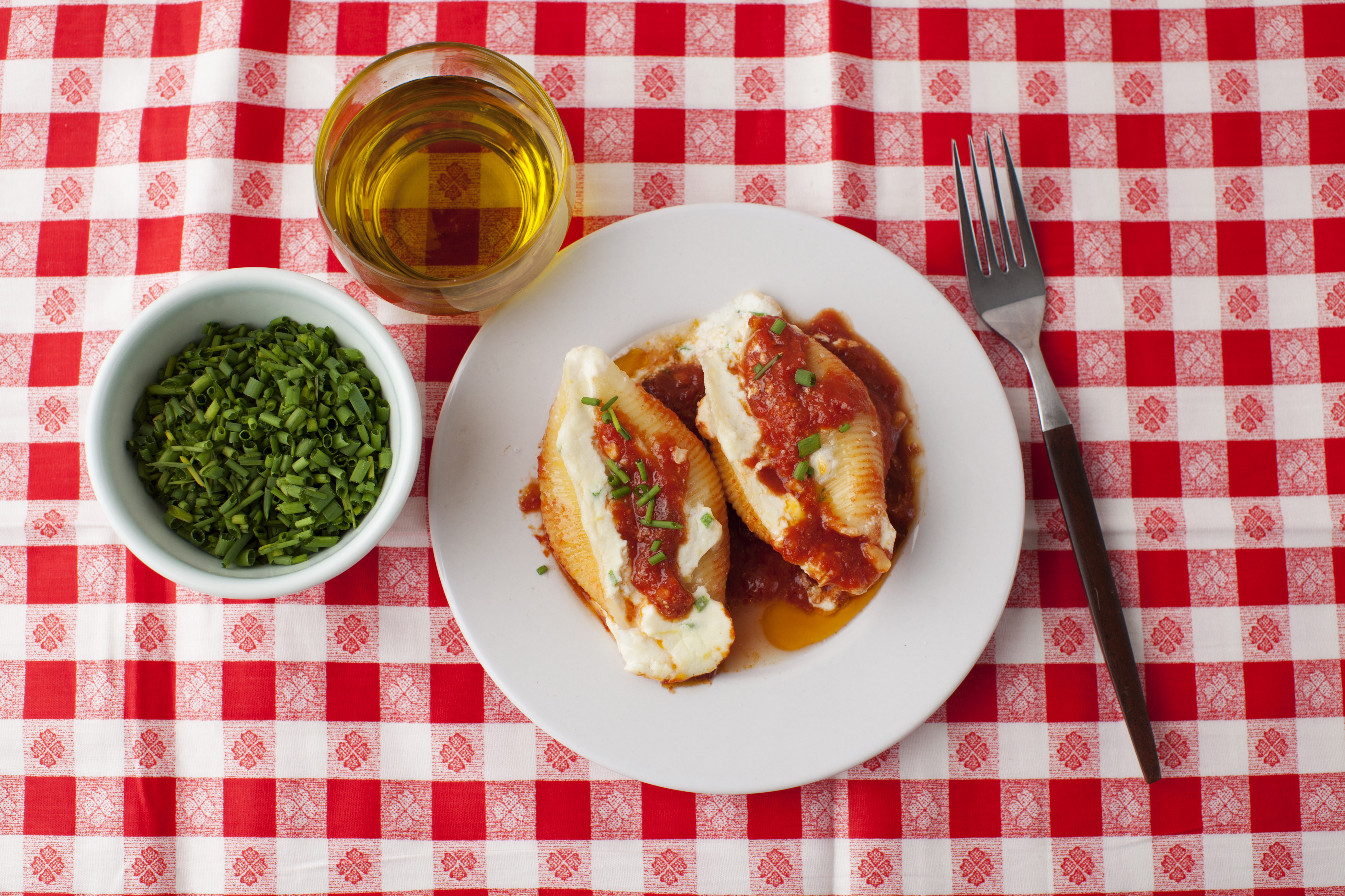 Italian Stuffed Pasta Shells, Pasta, Italian Cuisine, Italian Cooking, Food Blogger, Sun and Salt Wellness