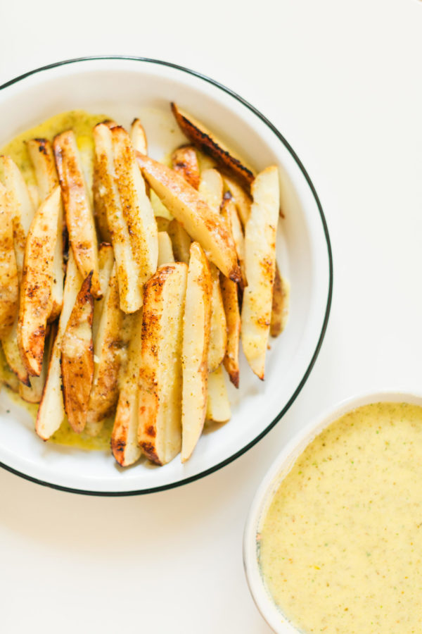 Greek Potatoes with Lemon Vinaigrette, Potatoes, Food Network, Food Blogger, Sun and Salt Wellness