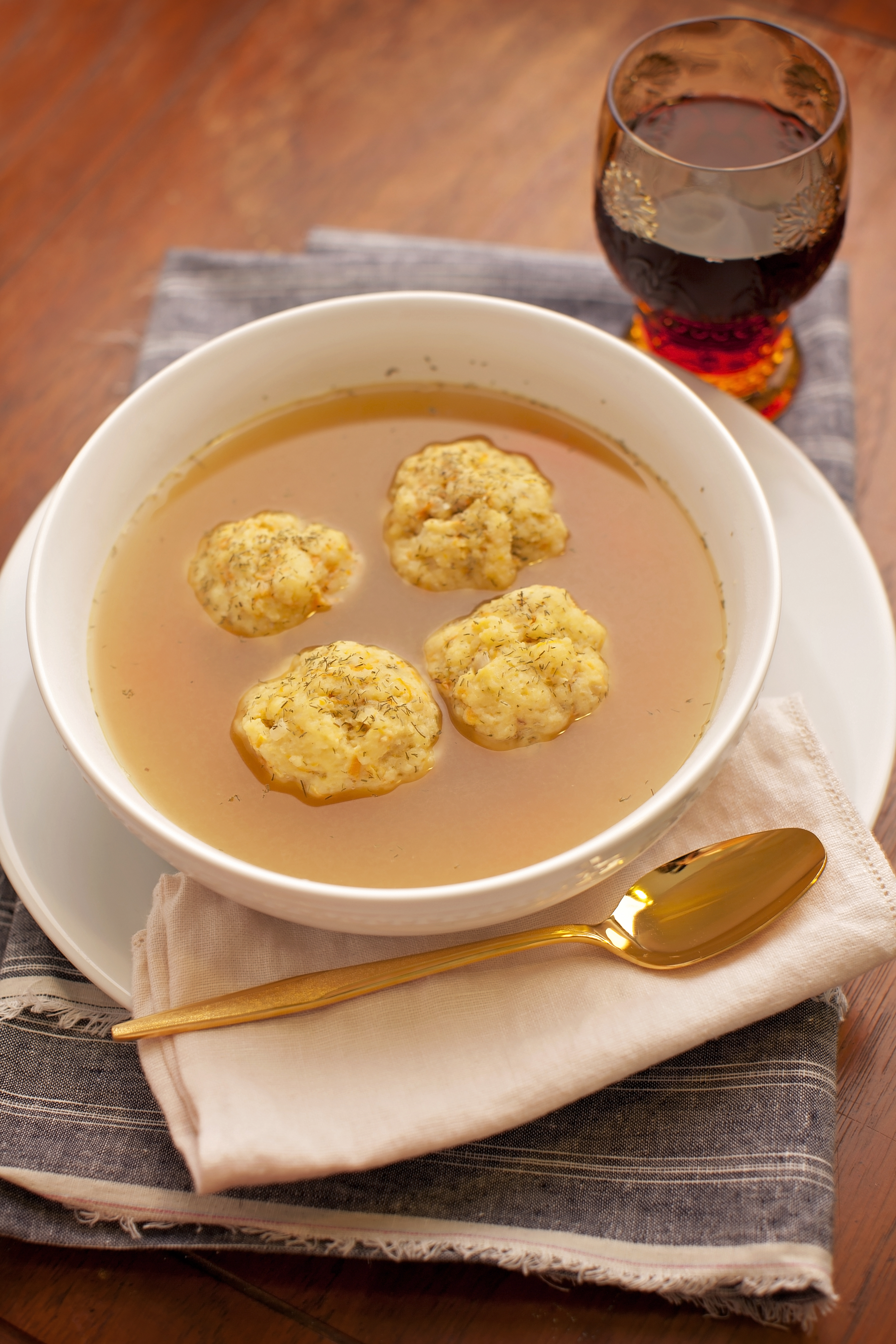 Matzoh Ball Soup, Soup, Comfort Food, Fall Food, Jewish Cuisine, Food Blogger, Sun and Salt Wellness